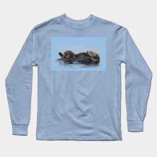 Wildlife gifts, mama sea otter and her babe Long Sleeve T-Shirt